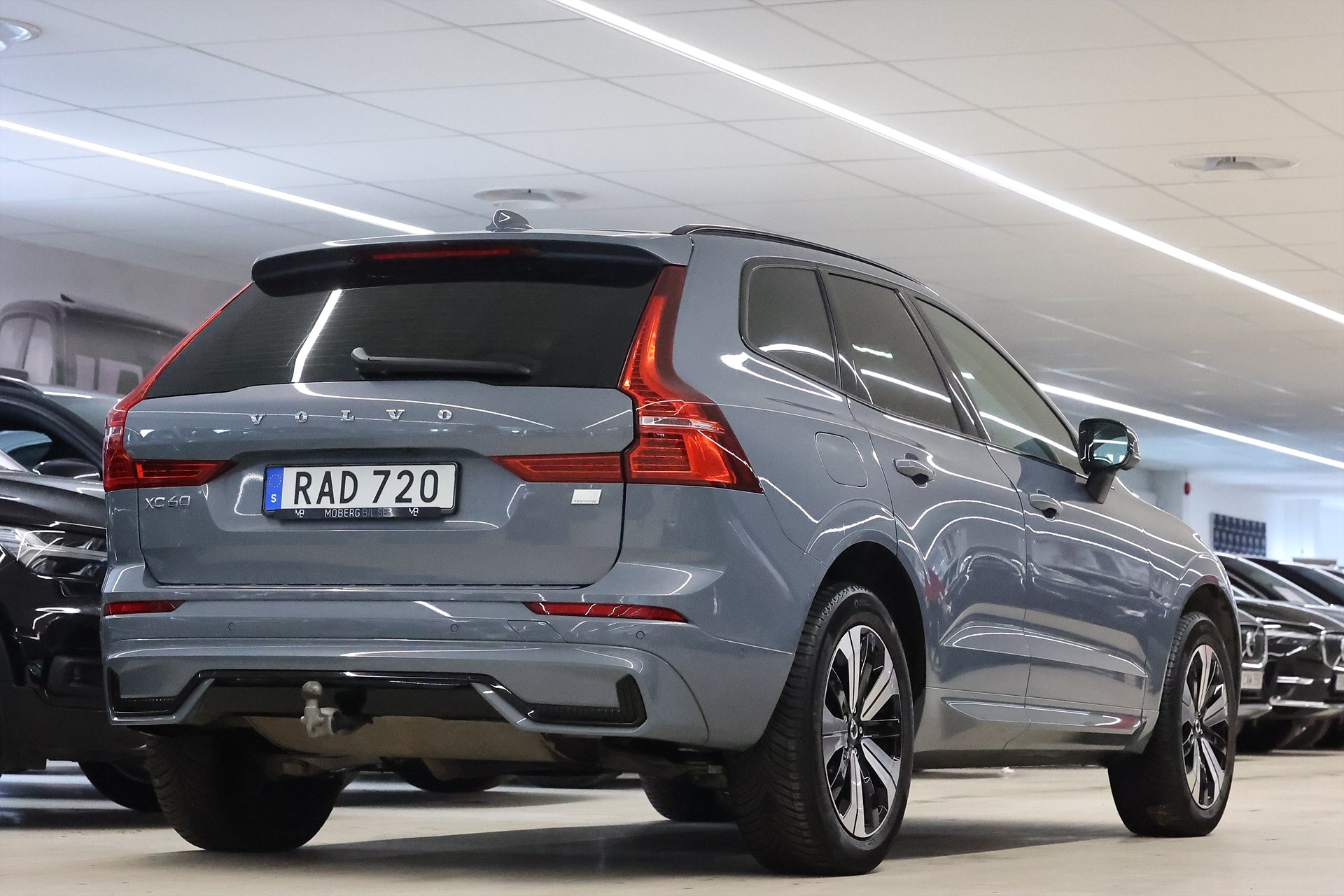Volvo XC60 Recharge T8 AWD 456hk Plus Dark Pano 360 Drag