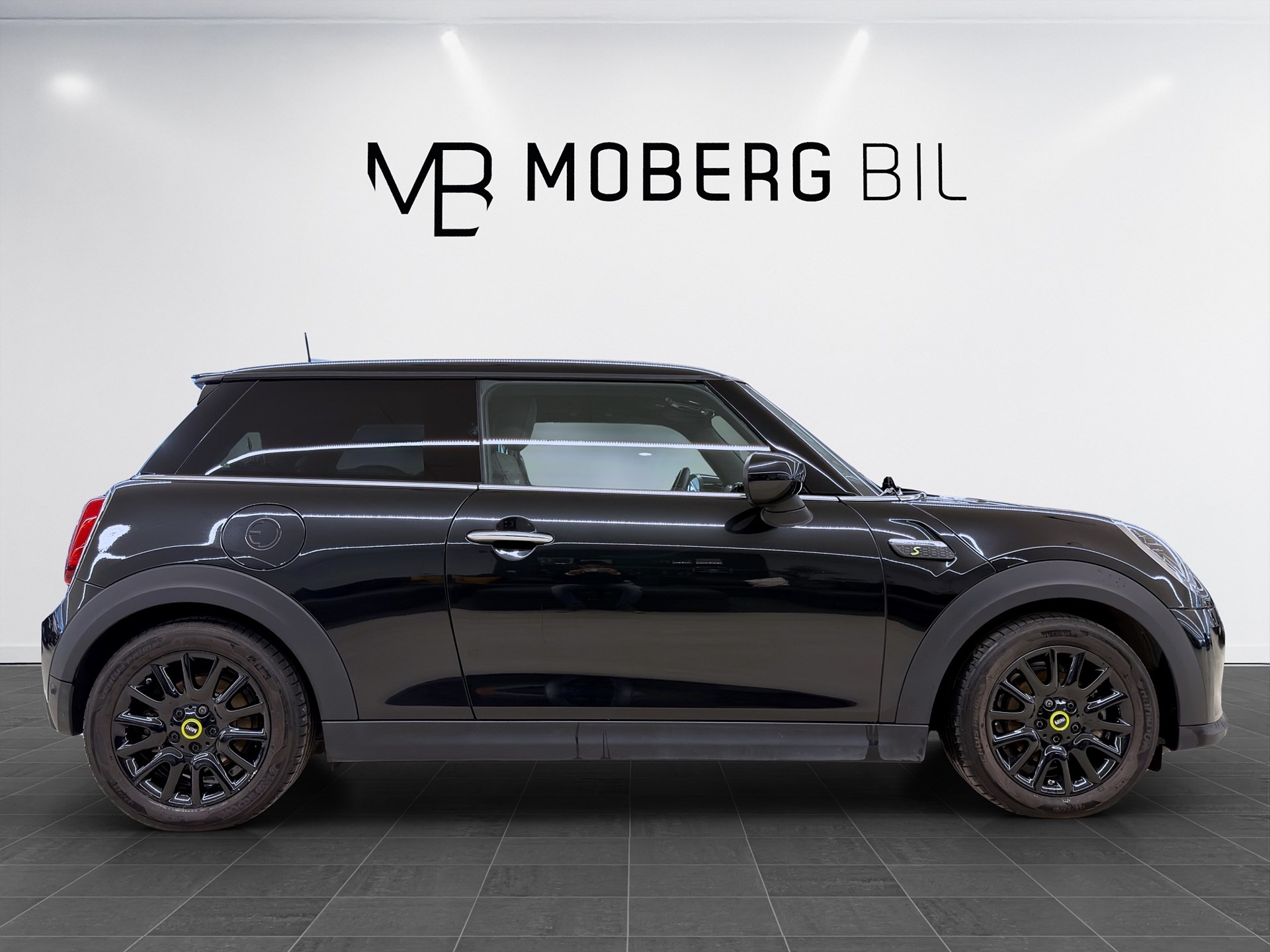 MINI Cooper SE 184hk Navi PDC Årsskatt 360kr