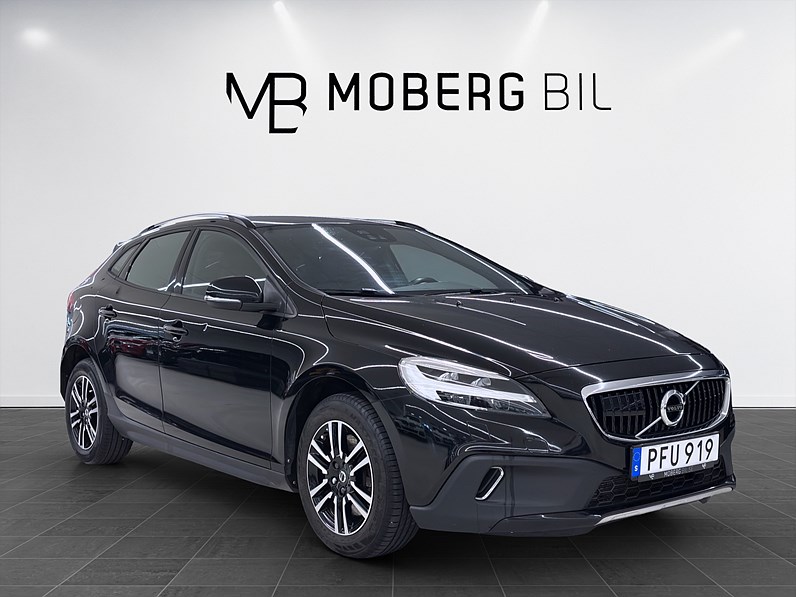 Volvo V40 Cross Country D4 190hk Business Adv Värmare PDC