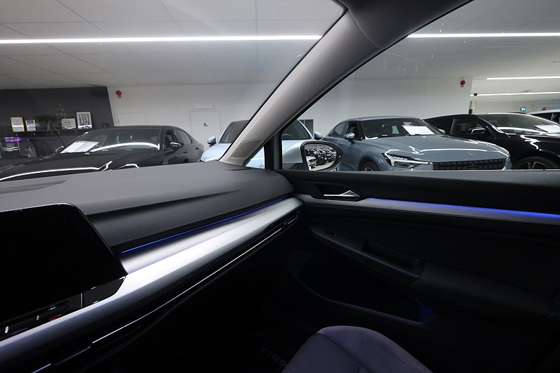 Volkswagen Golf Alltrack 2.0 TSI 4M 190hk *Hjulkampanj!* Drag