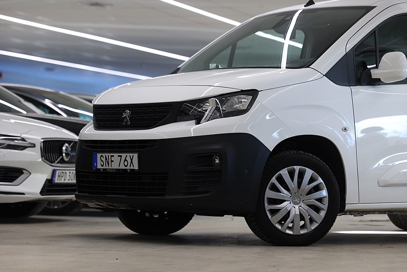 Peugeot Partner 1.5 BlueHDi 130hk Pro Plus Värmare B-kamera