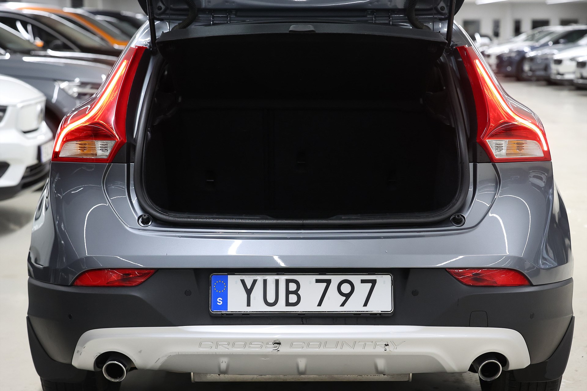 Volvo V40 Cross Country T3 152hk *Hjulkampanj!* Pro Edt Läder