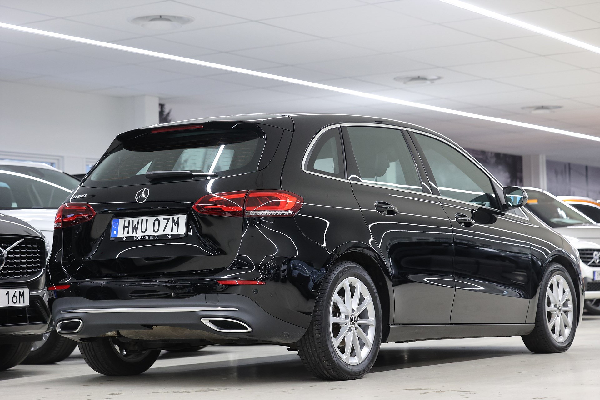 Mercedes-Benz B 180 136hk *Hjulkampanj!* Drag B-kamera Navi