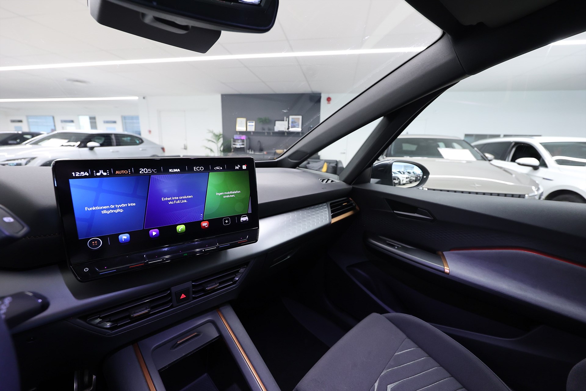 Cupra Born 58 204hk 578km räckvidd Värmare Carplay PDC MOMS