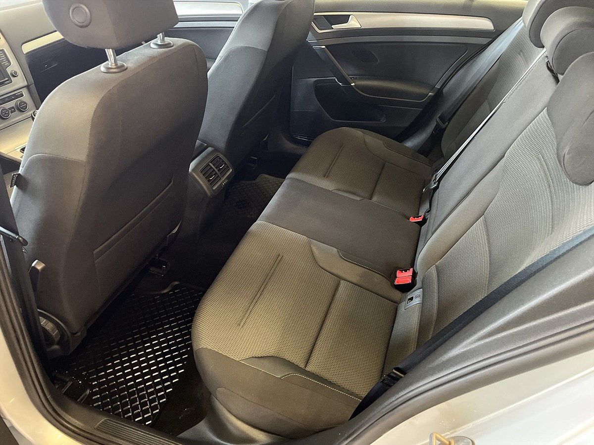 Volkswagen Golf 5-dörrar 1.2 TSI BMT Manuell, 110hk, 2016