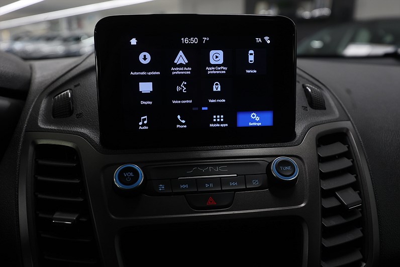 Ford Transit Connect 210 LWB 1.5 100hk V-inrett Drag Värmare