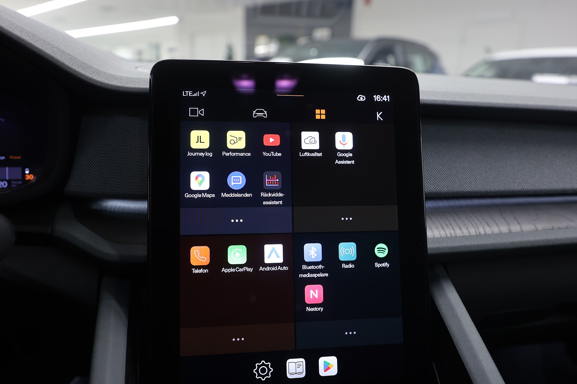 Polestar 2 Long Range Single Motor 231hk Plus H/K Pano