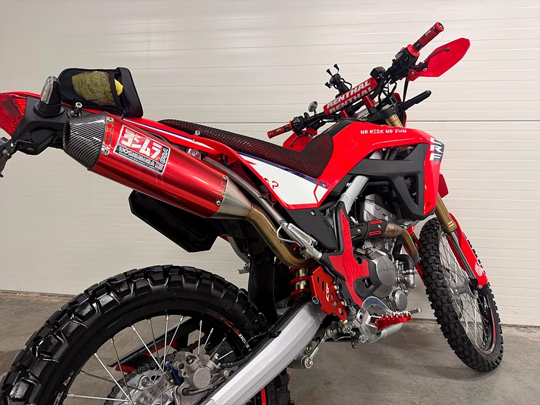Honda CRF300L, Yoshimura, 1 brukare 2025, röd – bild 14 av 16, begagnad hos Niber i Järfälla