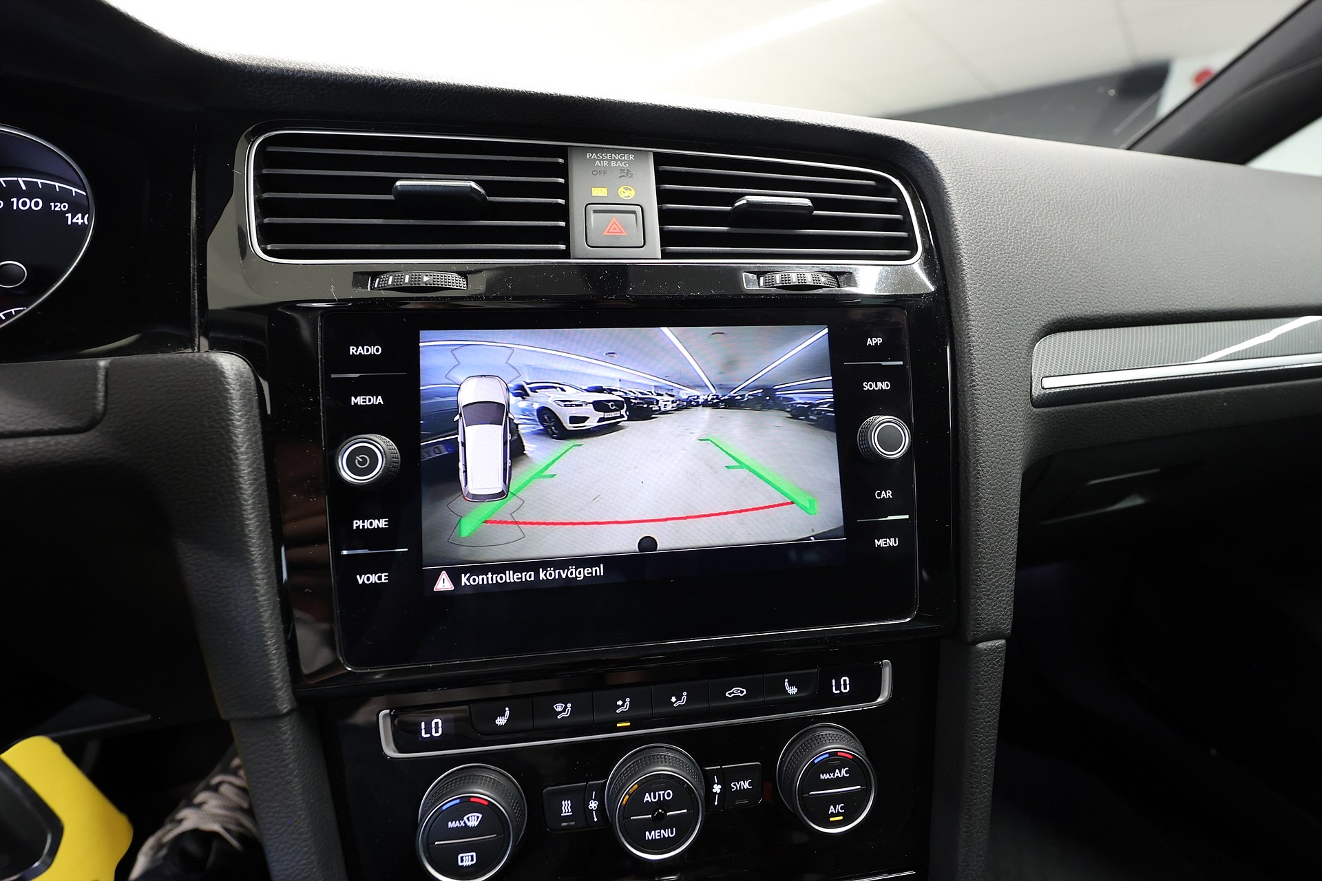 Volkswagen Golf 1.5 TSI R-line GT B-kamera Drag Carplay