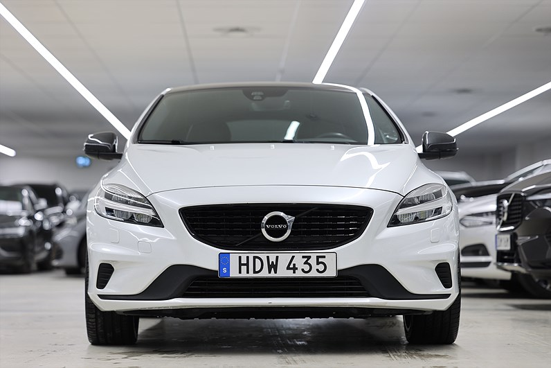 Volvo V40 D2 120hk R-Design PDC LED Farth Bluetooth