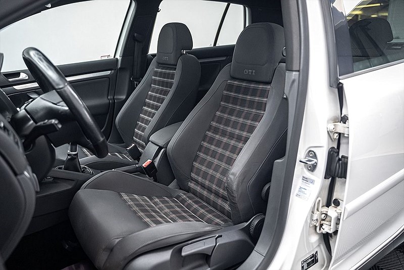 Volkswagen Golf 2009 - miniatyr 18