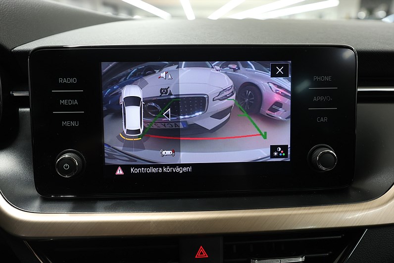 Skoda Scala 1.0 TSI 115hk *Hjulkampanj!* B-kamera PDC Farth MOMS