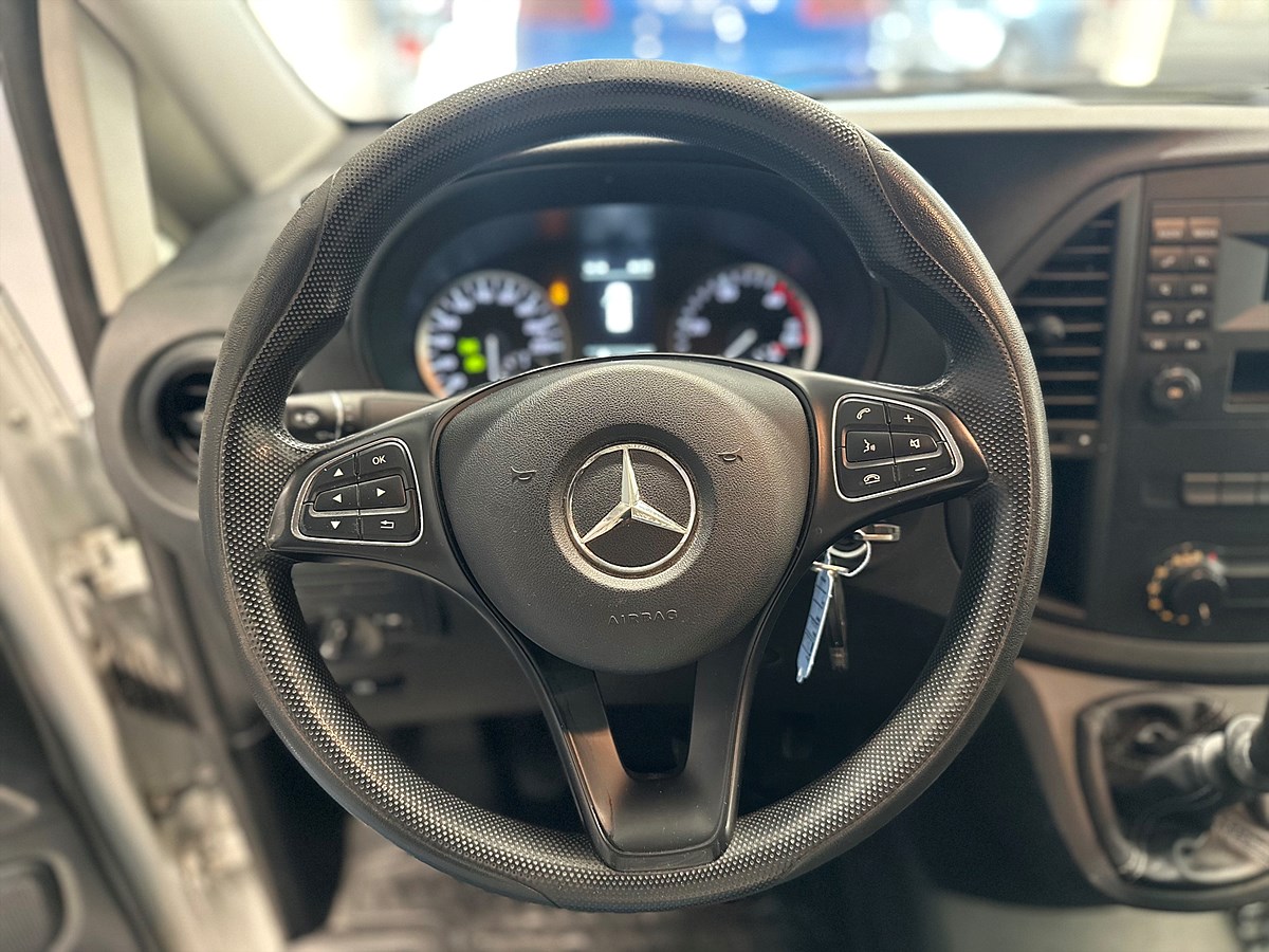 Mercedes-Benz Vito – bild 13