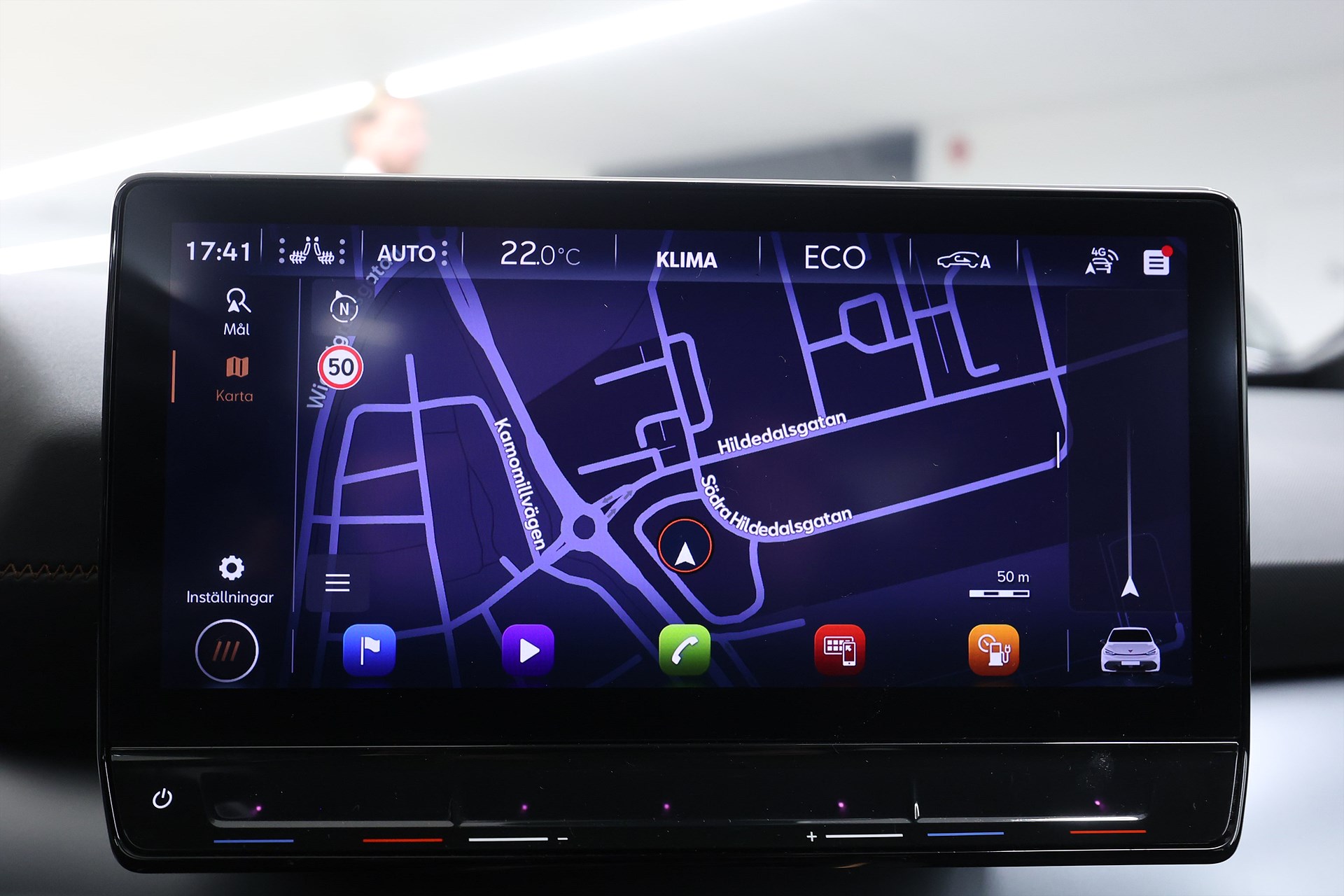 Cupra Born 204hk *Hjulkampanj!* Värmare B-kamera Navi Farth