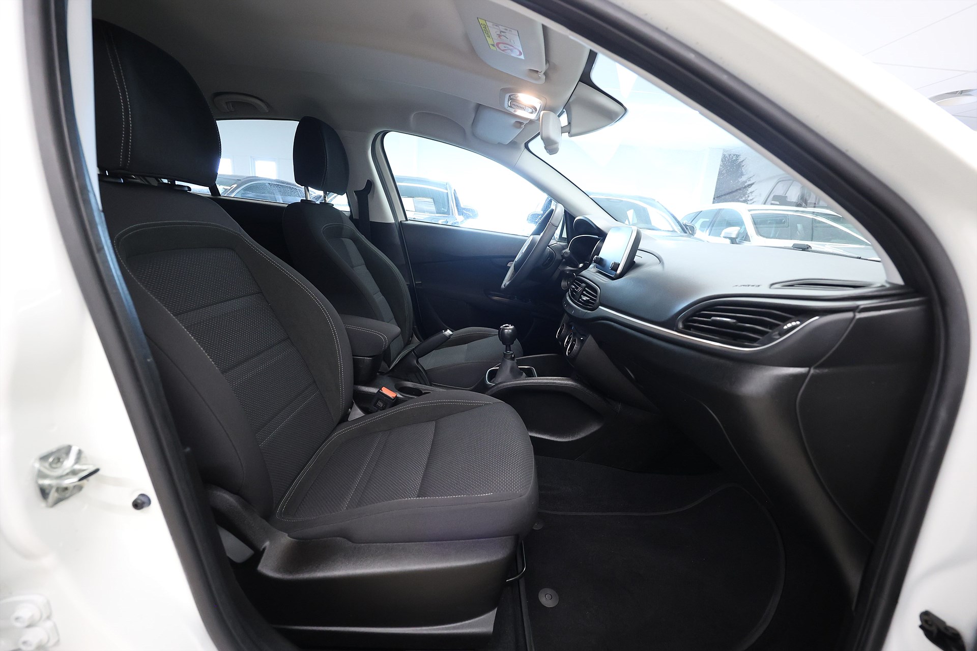 Fiat Tipo 1.4 FIRE T-JET 120hk PDC B-Kamera Årsskatt 1284kr