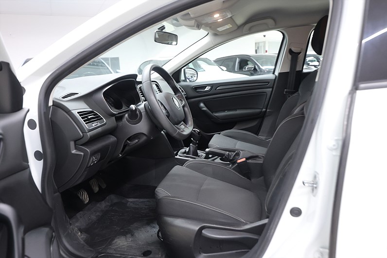 Renault Megane 1.5 dCi 95hk *Hjulkampanj!* Farth