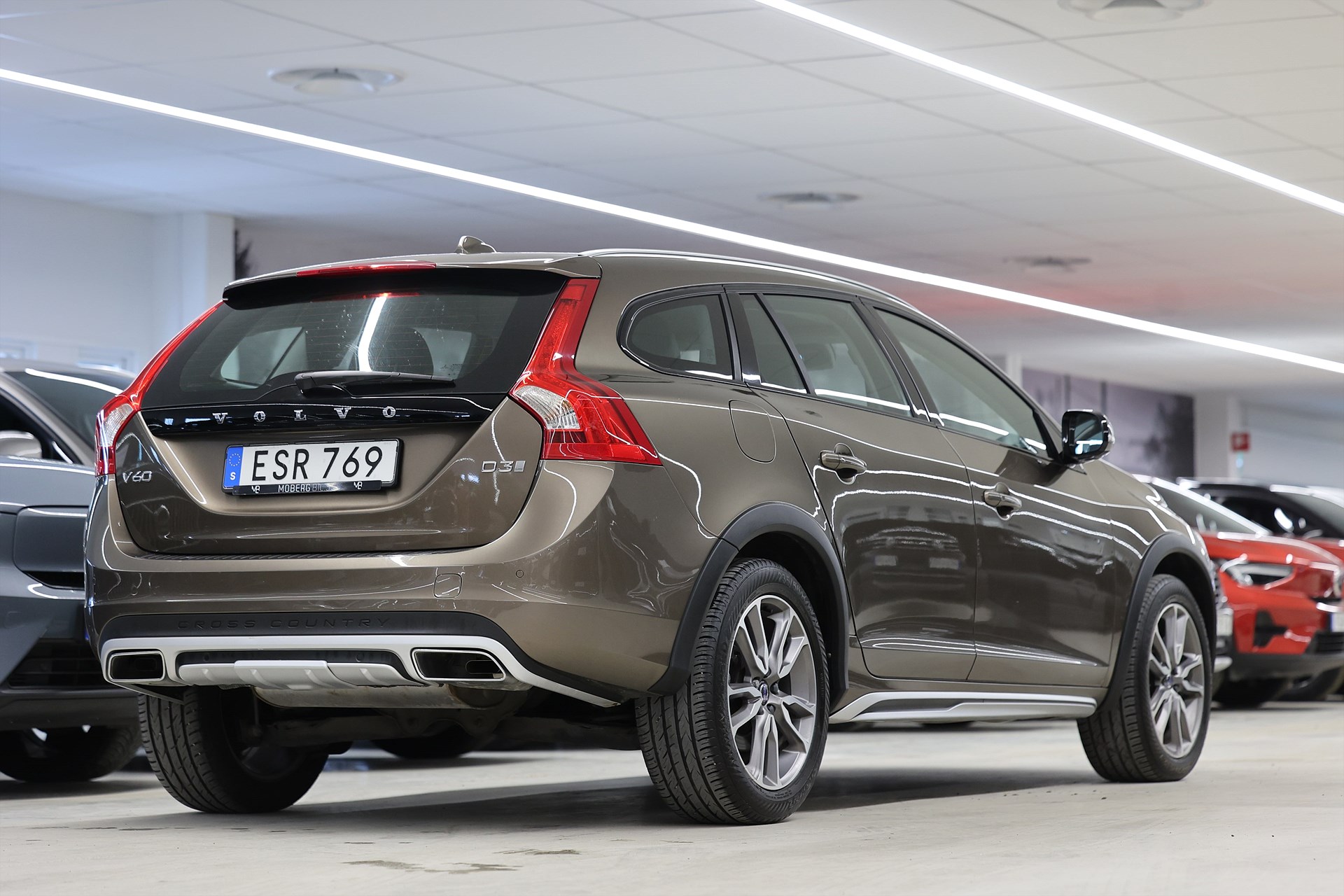 Volvo V60 Cross Country D3 150hk Classic Navi Värmare Keyless