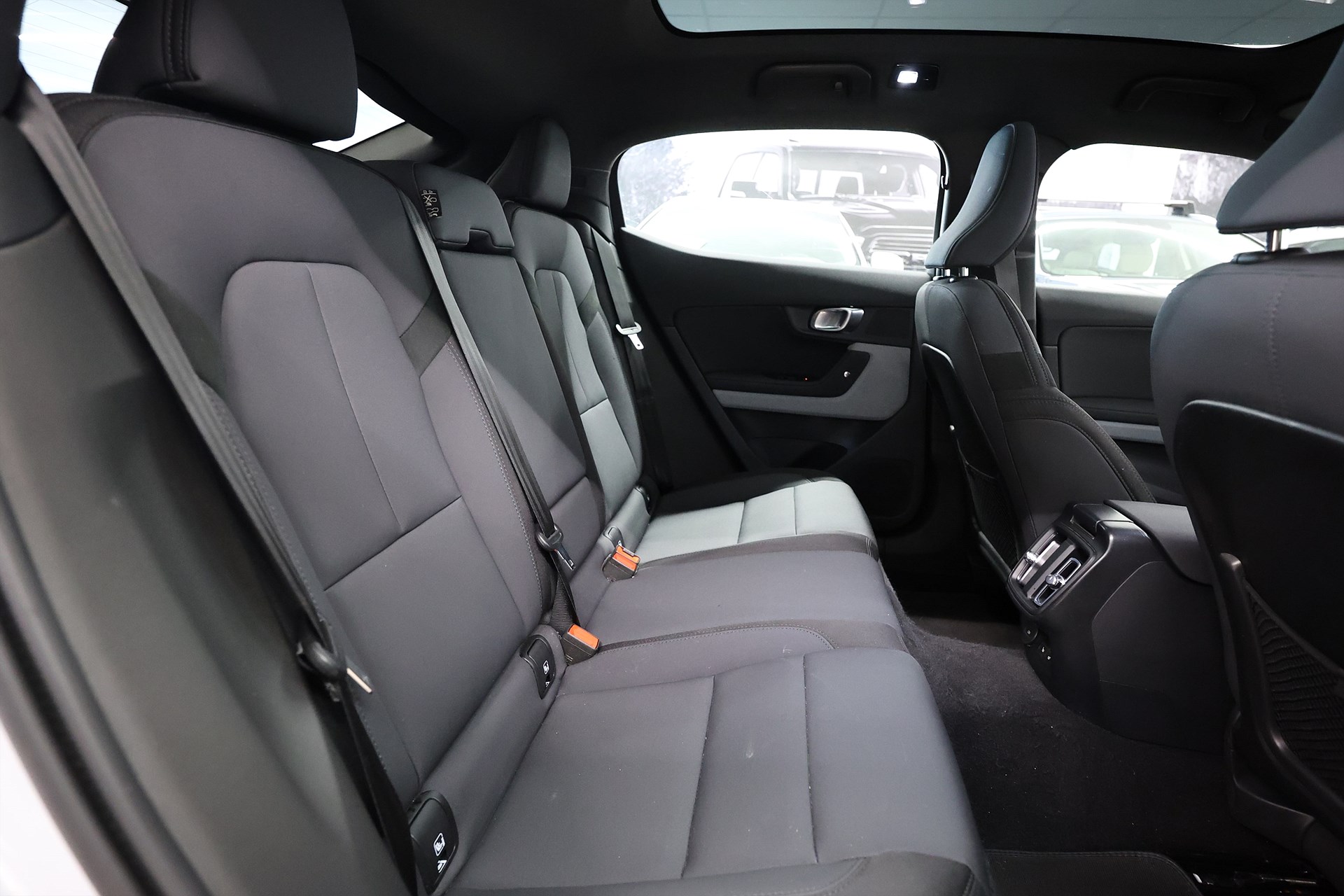Polestar 2 Long Range DM AWD Plus Paket H/K Pano B-Kamera