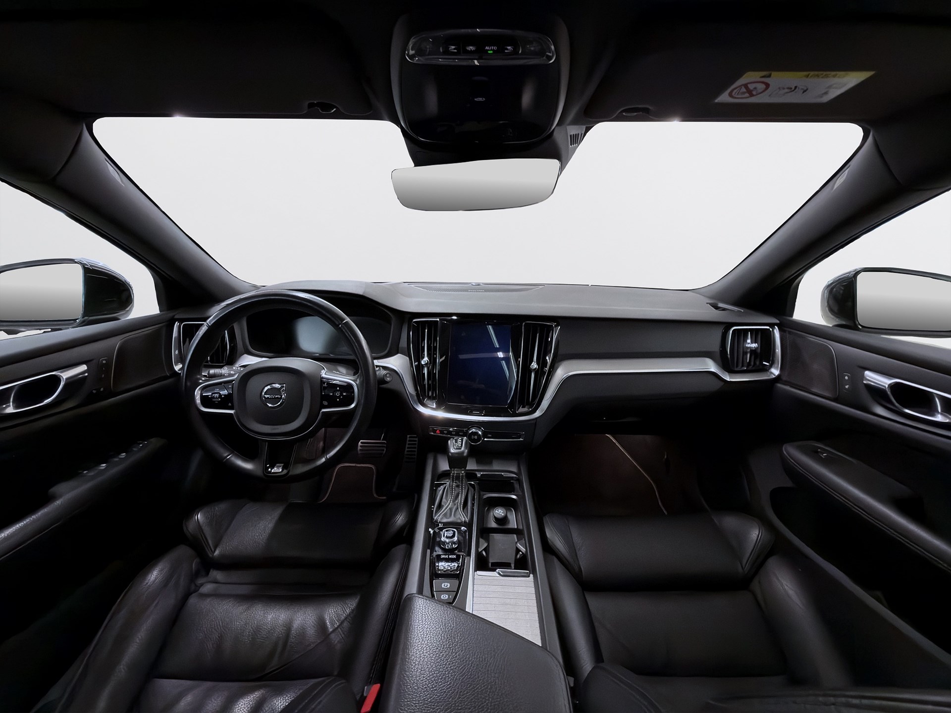 Volvo V60 T4 190hk R-Design H/K HUD Drag 360 Pano Navi