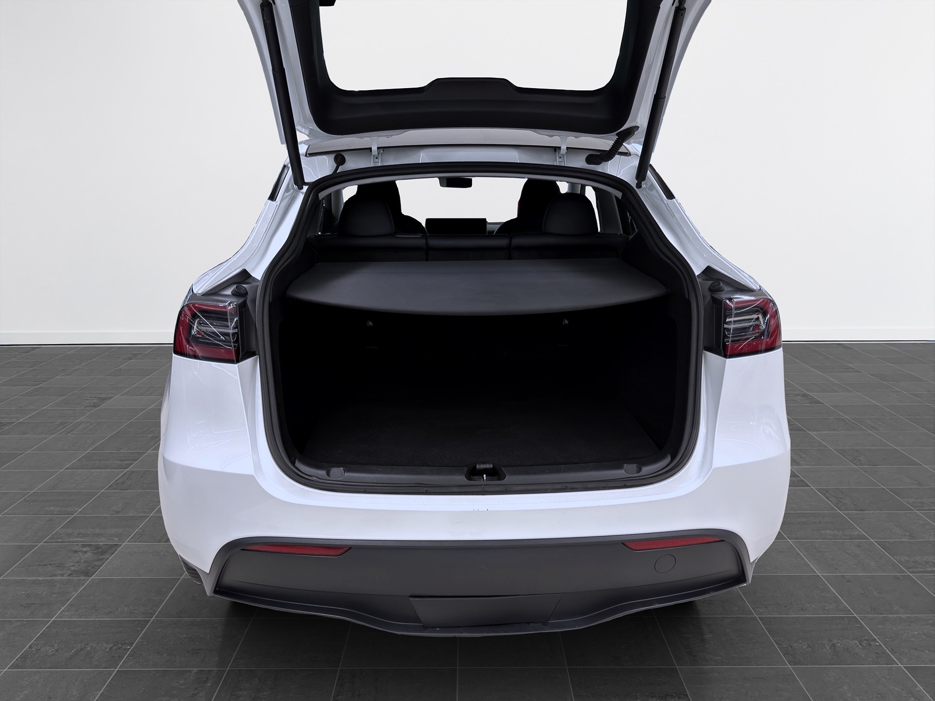 Tesla Model Y Long Range 514hk Helg på Moberg! Pano Läder B-Kamera