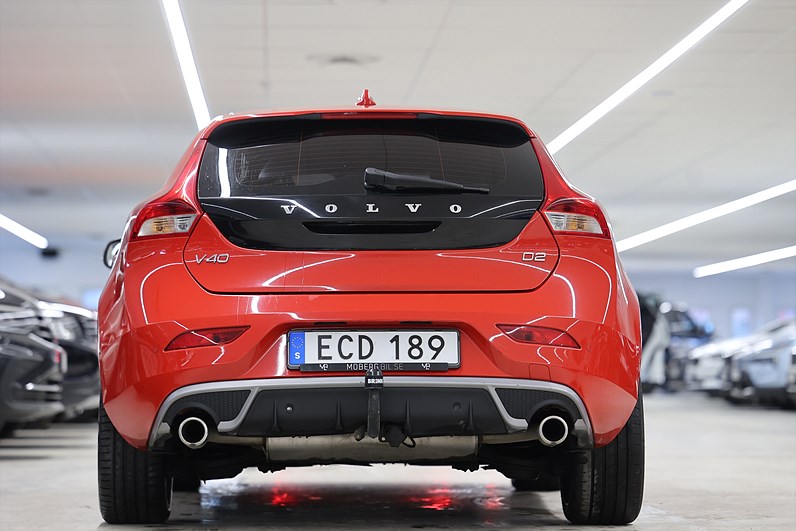 Volvo V40 D2 120hk R-Design Pano PDC Drag Värmare