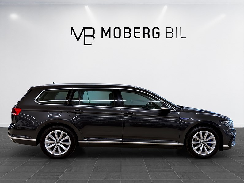 Volkswagen Passat SC GTE 218hk Keyless B-Kamera Navi Drag PDC