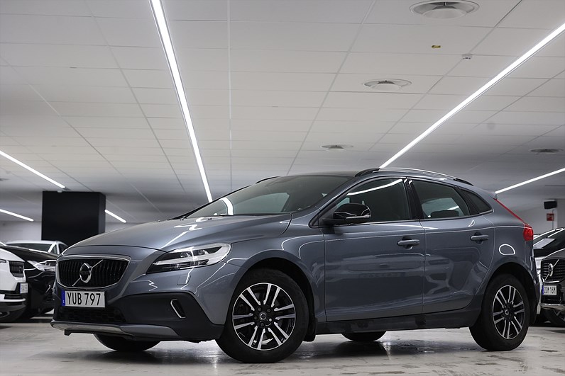 Volvo V40 Cross Country T3 152hk *Hjulkampanj!* Pro Edt Läder