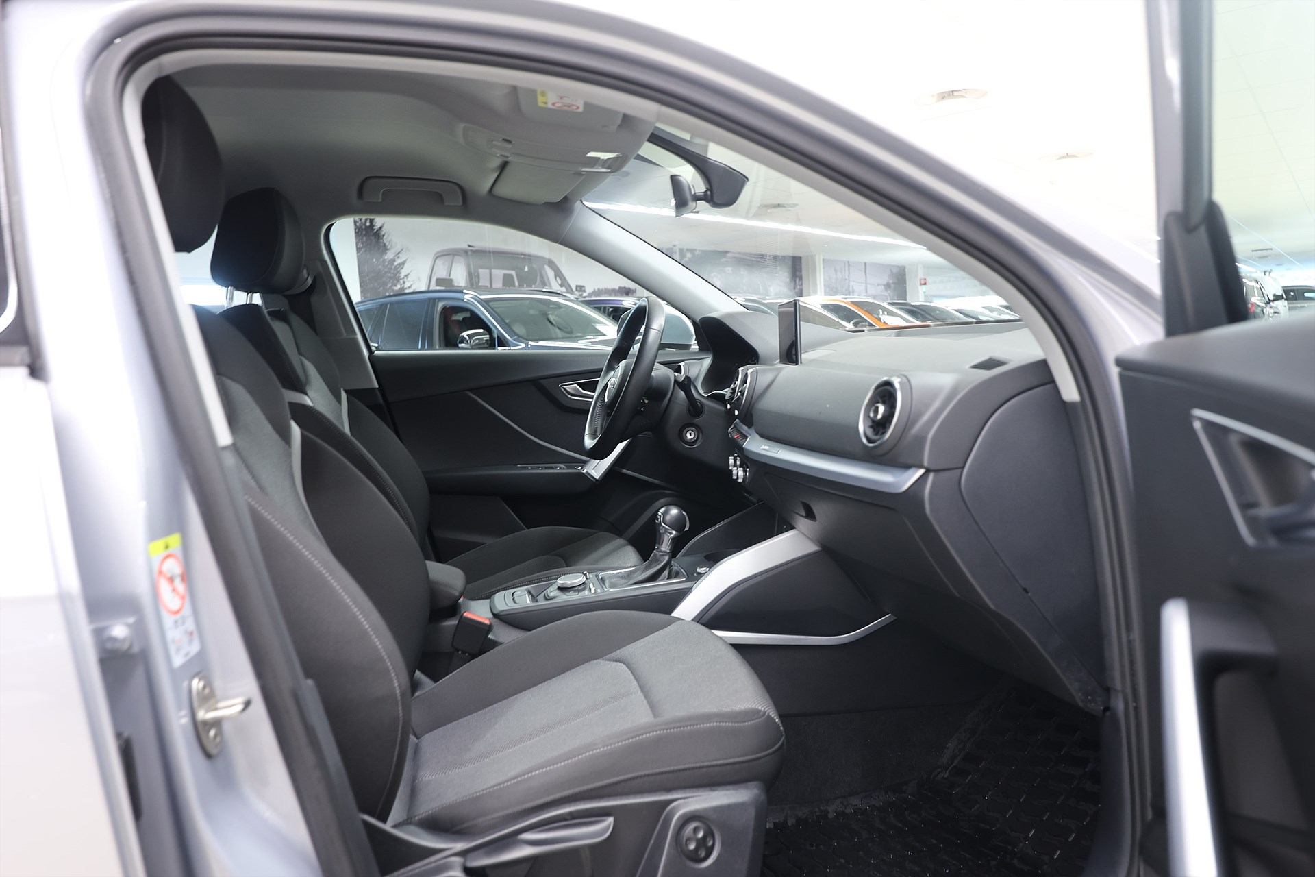 Audi Q2 1.4 TFSI 150hk Proline PDC LED Farth