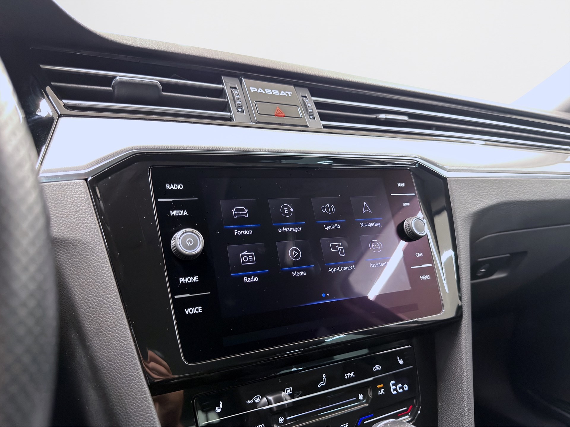 Volkswagen Passat SC GTE 218hk Executive Cockpit Drag B-Kamera
