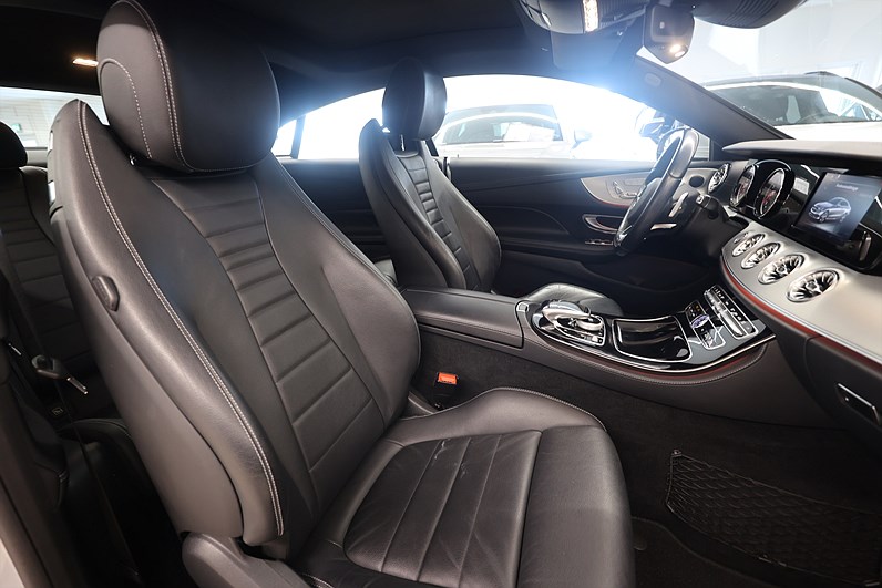 Mercedes-Benz E 200 Coupé 184hk *Kampanj!* AMG Line Pano Navi