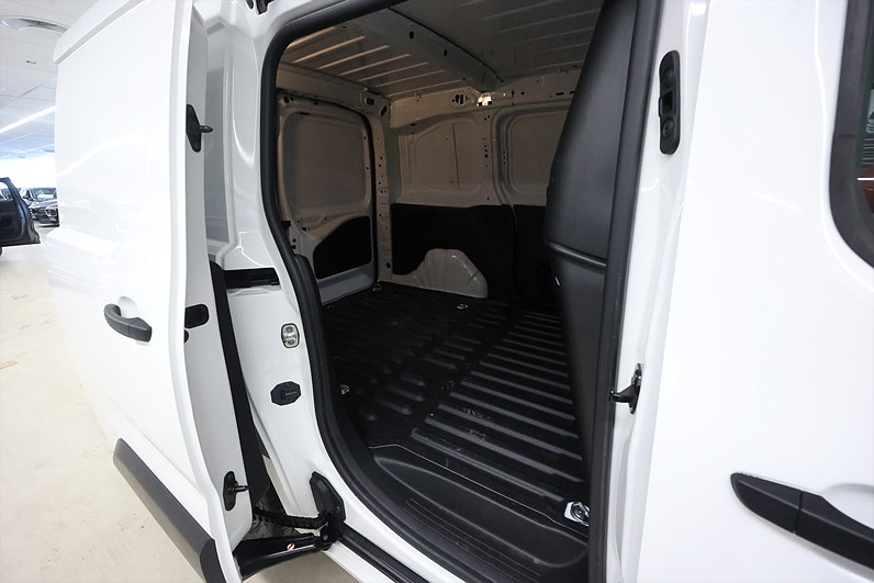 Toyota ProAce City 1.5D 102hk PDC Drag Farth MOMS