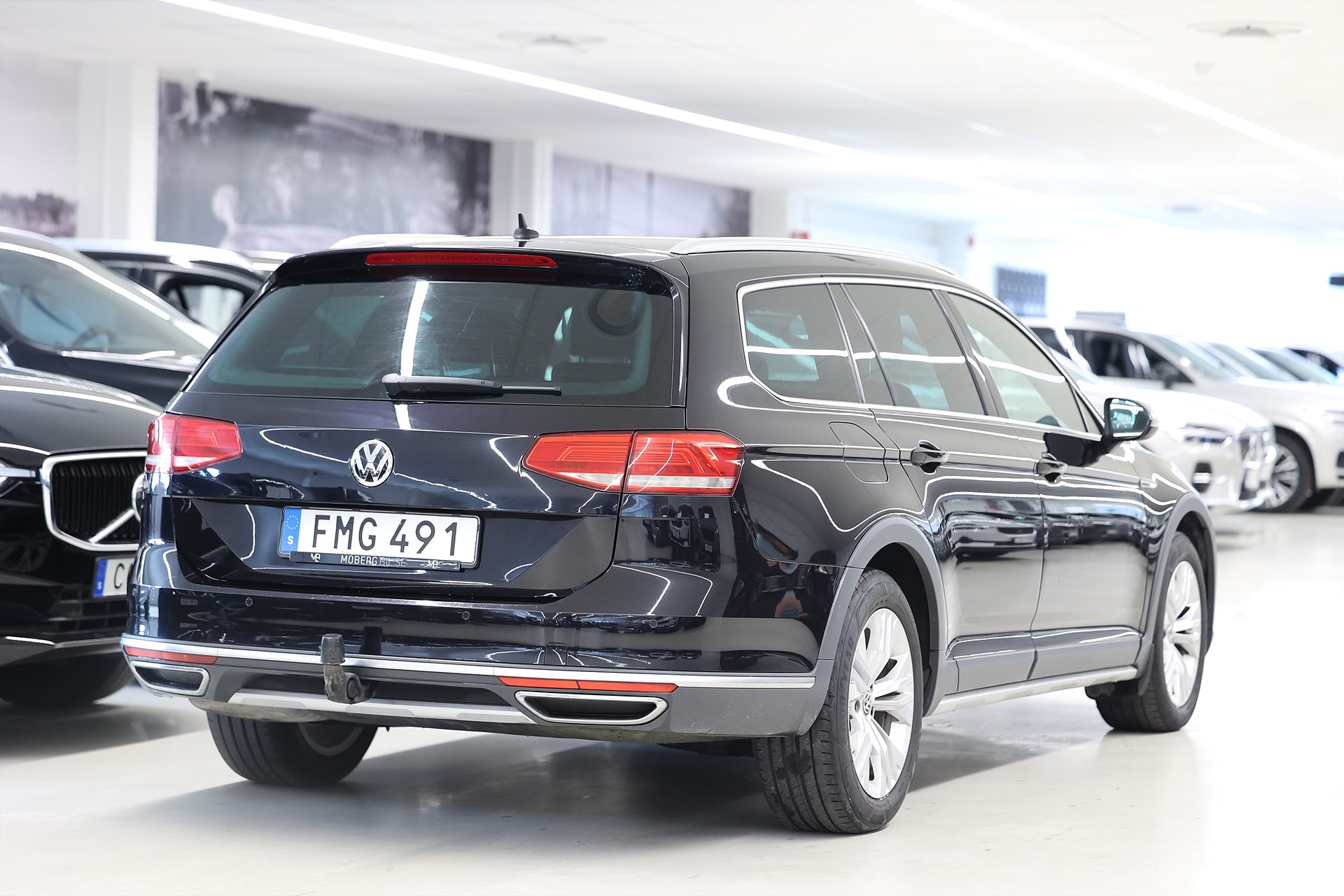 Volkswagen Passat Alltrack 2.0 TDI 4M B-kamera Värmare Carplay