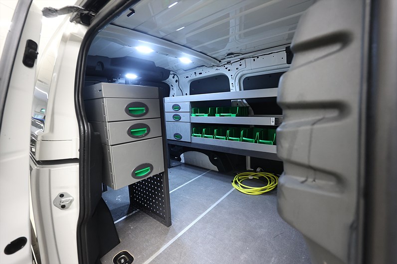 Volkswagen ID Buzz Cargo *Inbyteskampanj!* V-inrett Värmare MOMS