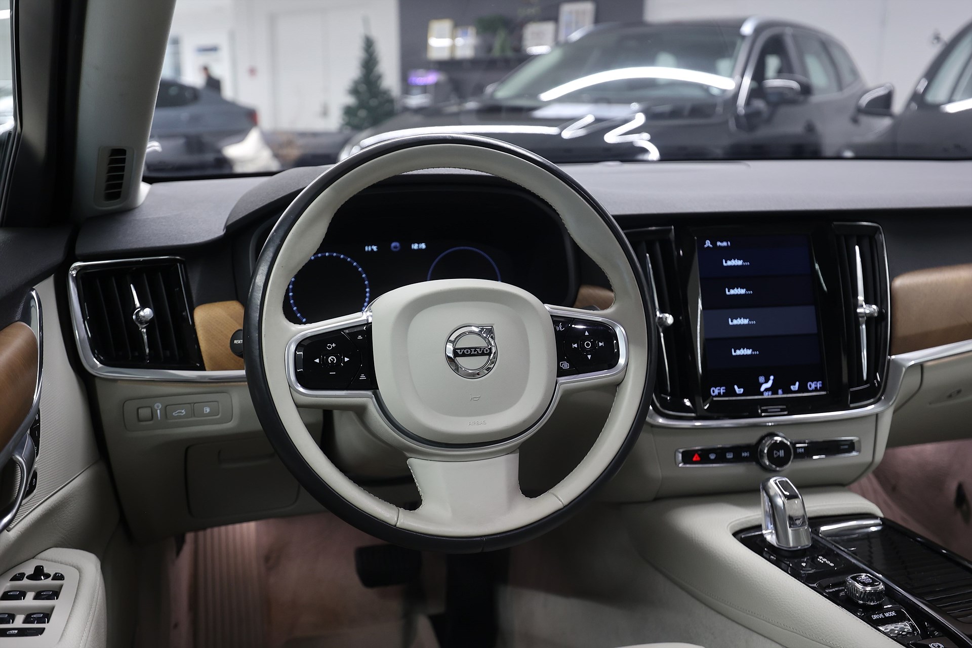 Volvo S90 T8 TwEn AWD 407hk Inscription Pano Drag