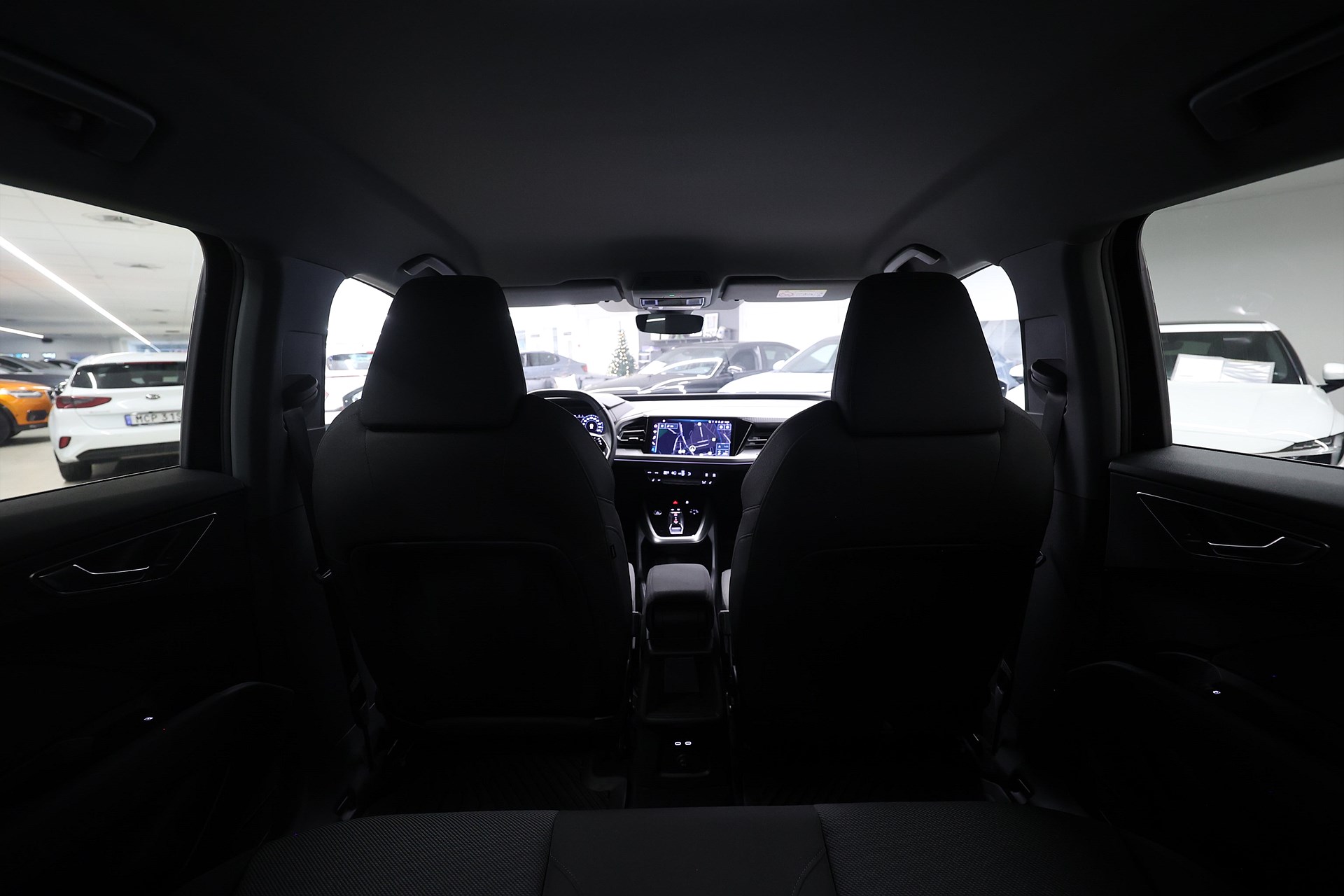 Audi Q4 40 e-tron 204hk *Hjulkampanj!* B-kamera Navi Värmare Black pkt