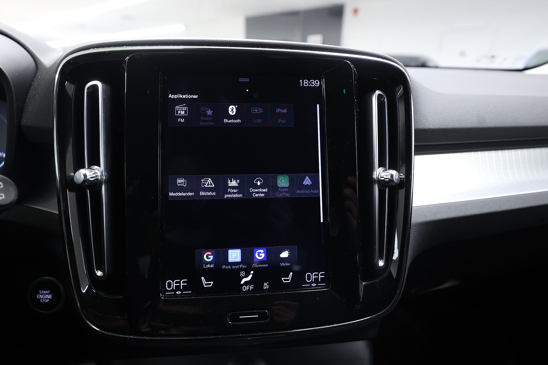 Volvo XC40 T5 Recharge 262hk *Hjulkampanj!* Momentum Värmare