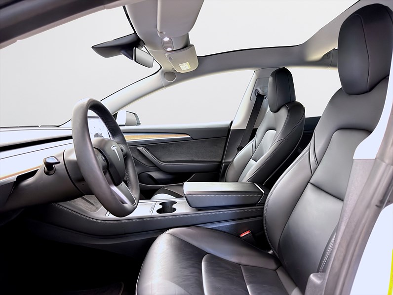Tesla Model 3 Standard Range 283hk Pano Navi B-Kamera