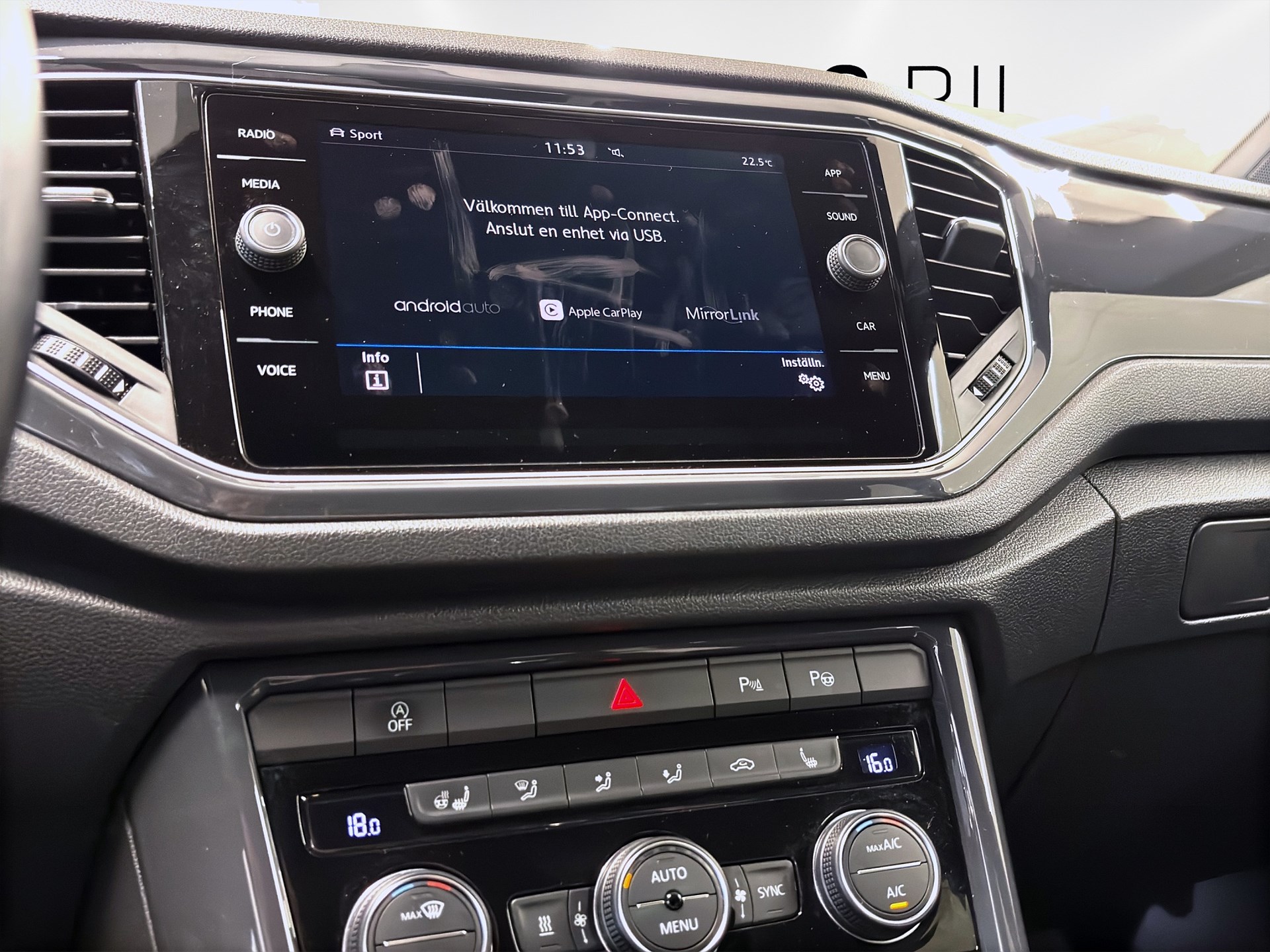 Volkswagen T-Roc 190hk GT Sports Package B-Kamera Drag Keyless