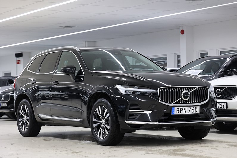 Volvo XC60 Recharge T6 AWD 350hk *Hjulkampanj!* Core Drag