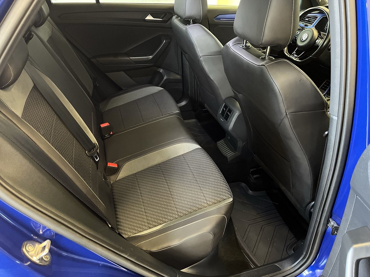 Volkswagen T-Roc R 2.0 TSI 4 M 301HK DRAG BEATS® NAVI B-KAMERA EURO 6