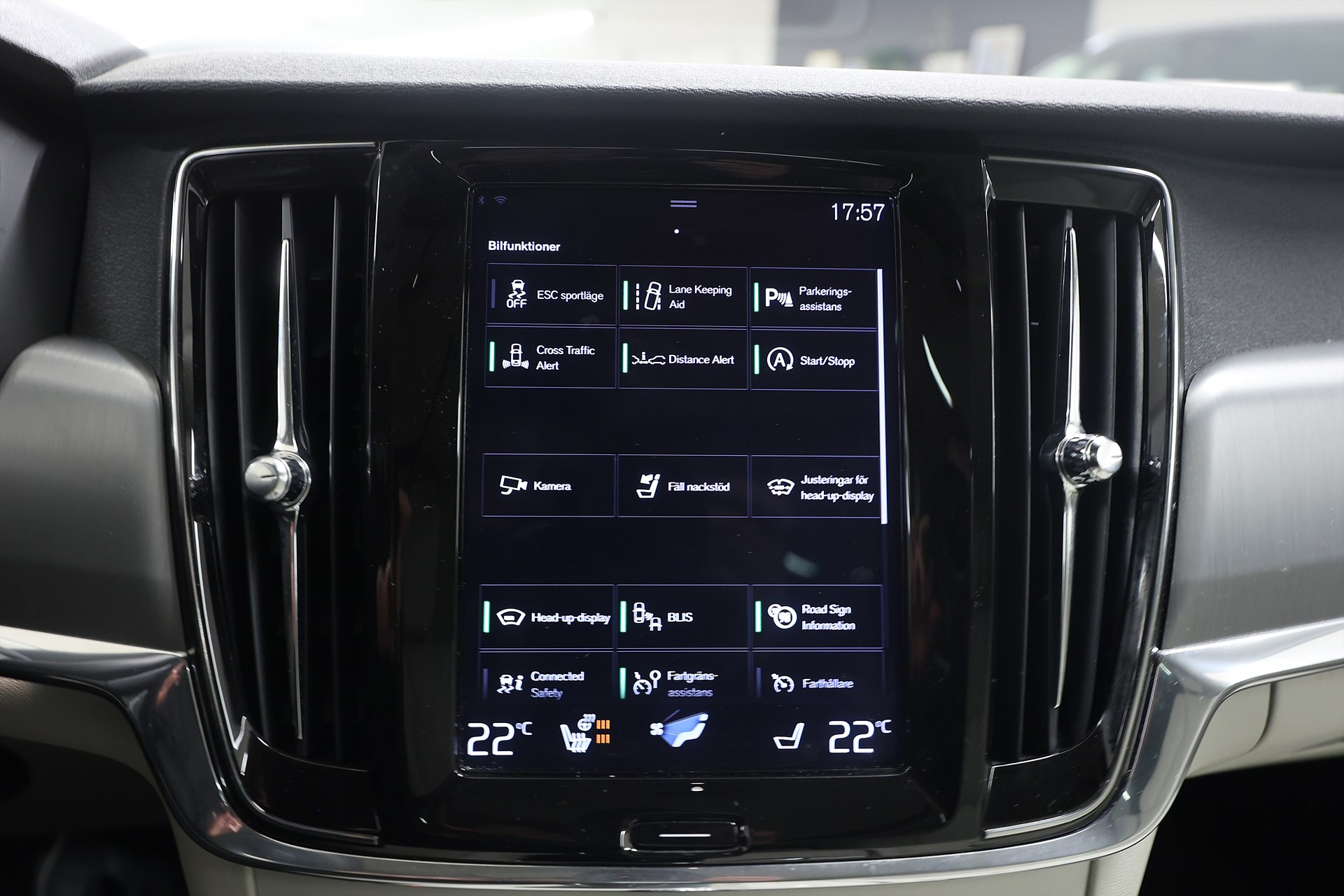 Volvo V90 D4 AWD 200hk Polestar Momentum HUD H/K