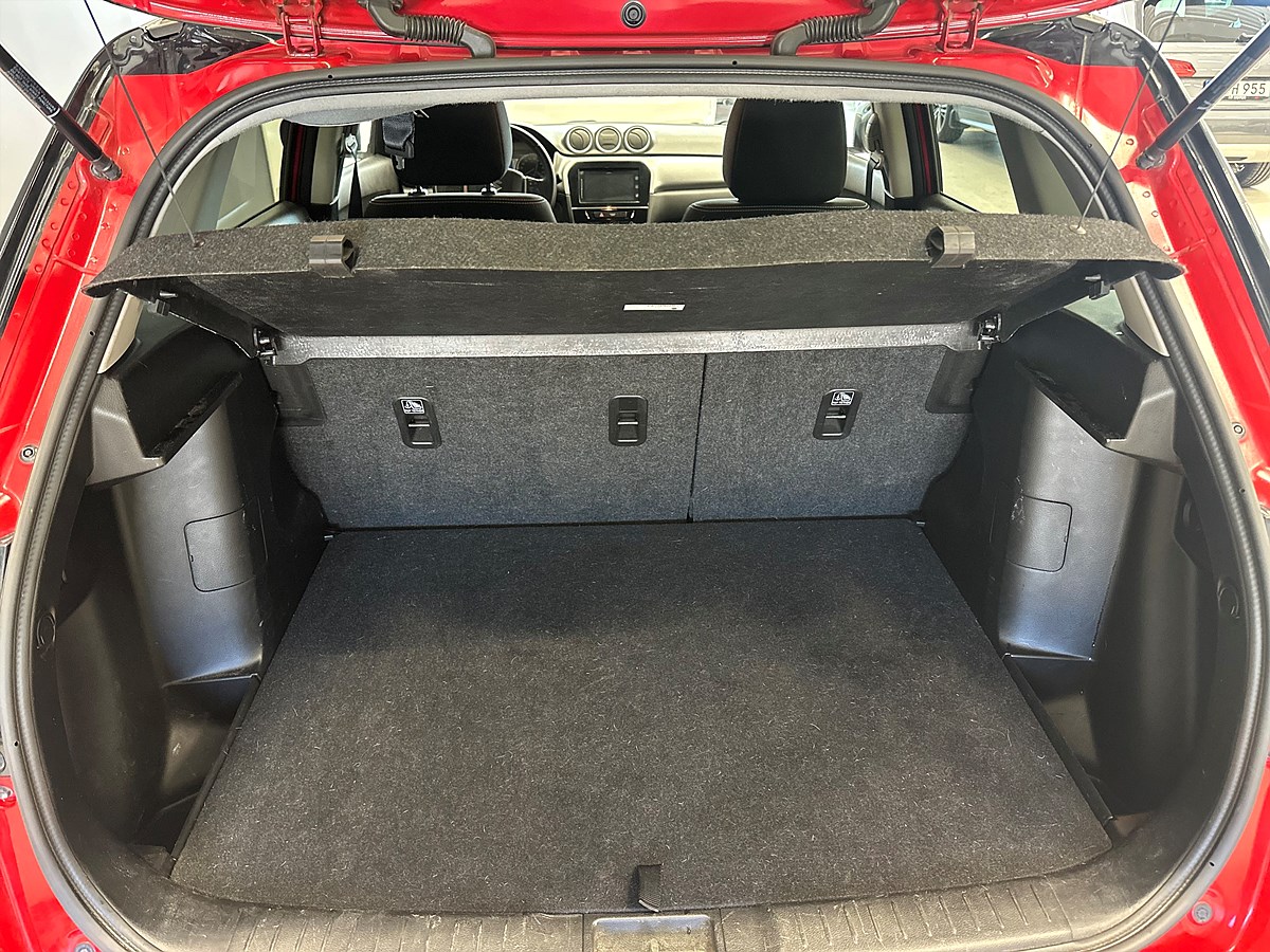 Suzuki Vitara – bild 8