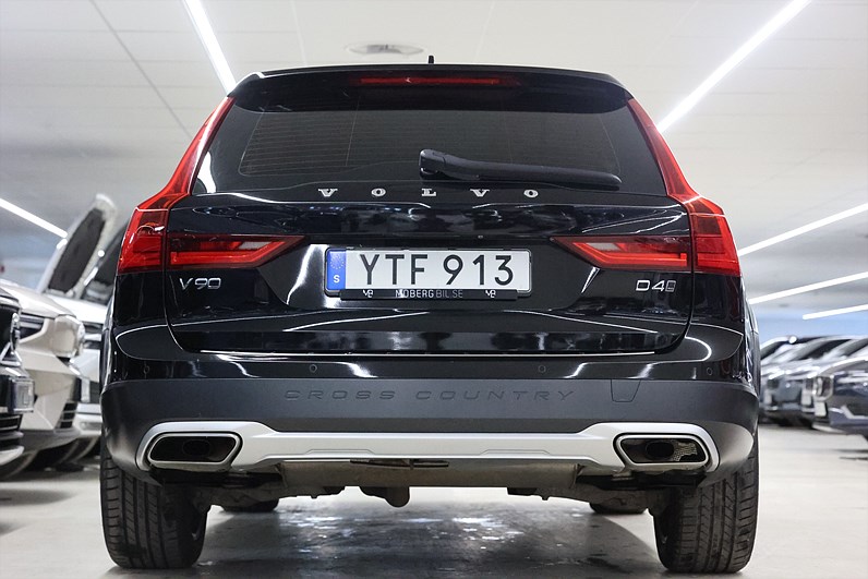 Volvo V90 Cross Country D4 AWD 190hk Momentum HUD H/K