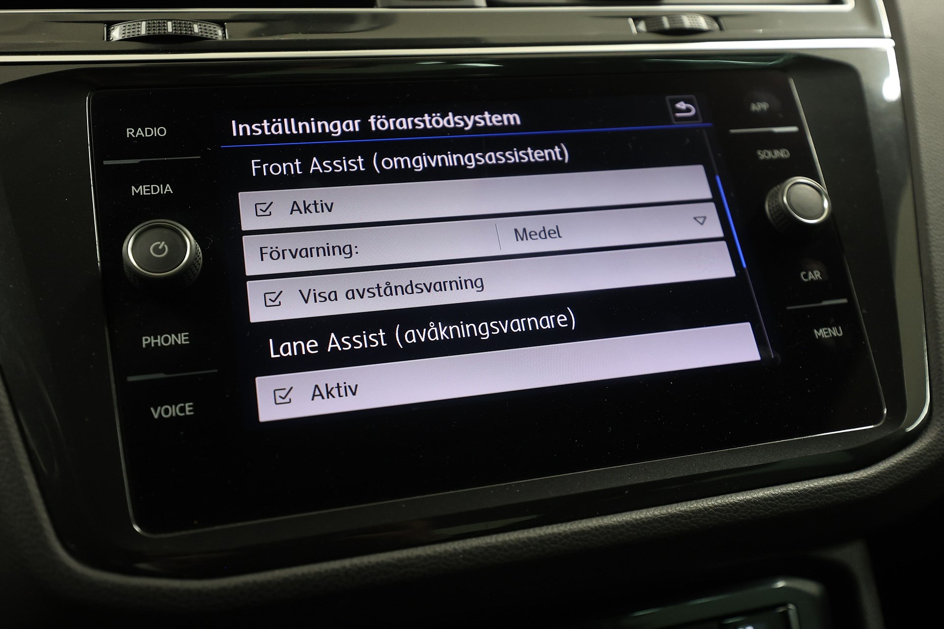 Volkswagen Tiguan 2.0 TSI 4M 190hk CarPlay B-Kamera Drag Värmare