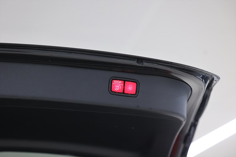 Mercedes-Benz C 300 T e 313hk *Hjulkampanj!* AMG Bur Pano HUD