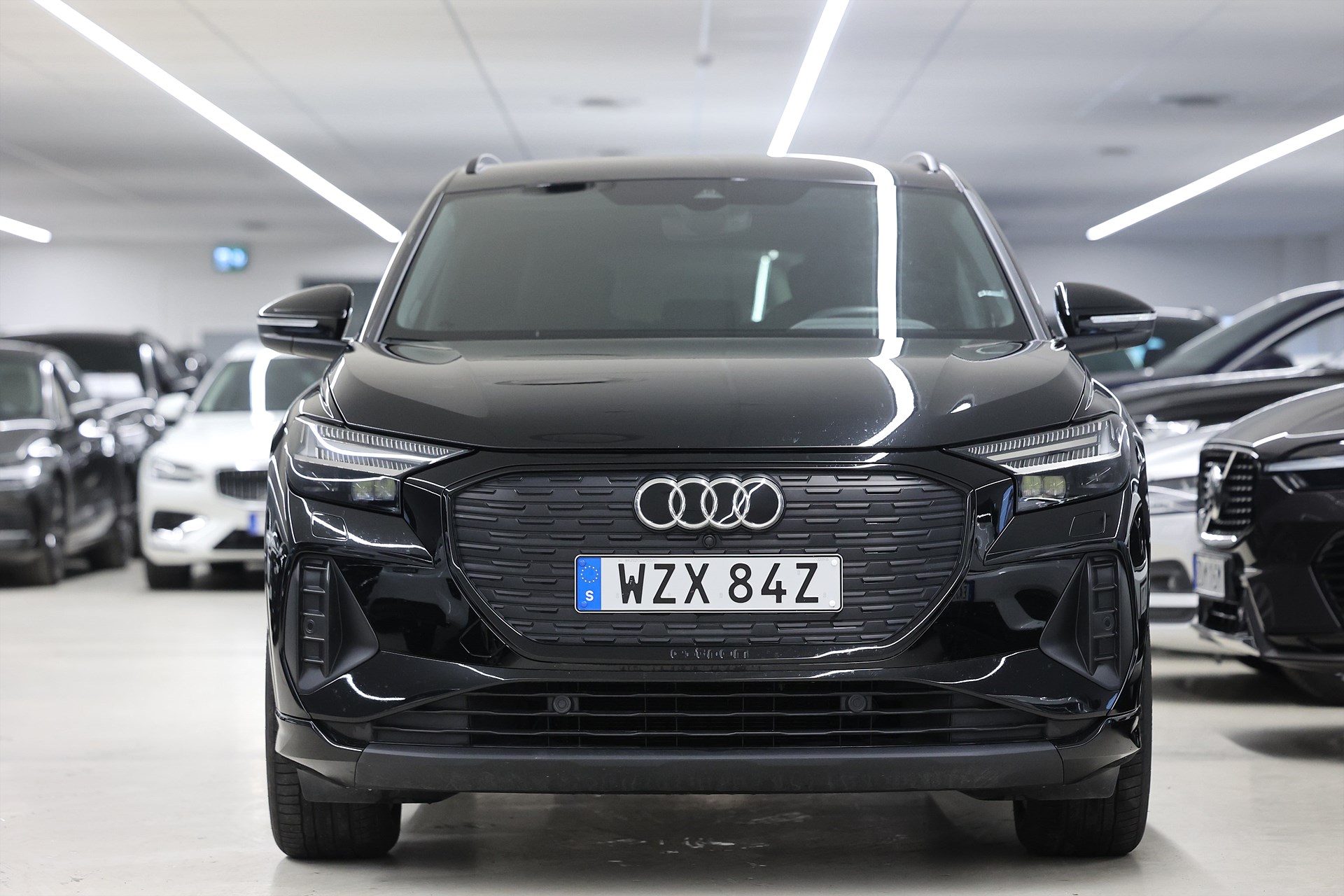Audi Q4 40 e-tron 204hk *Hjulkampanj!* B-kamera Navi Värmare Black pkt