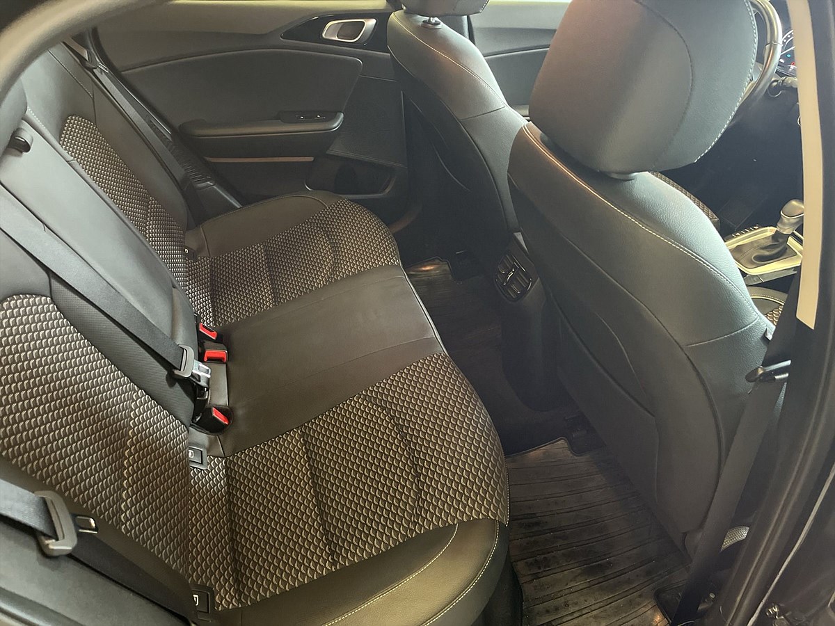 Kia XCeed Plug-in Hybrid DCT, 141hk, 2022