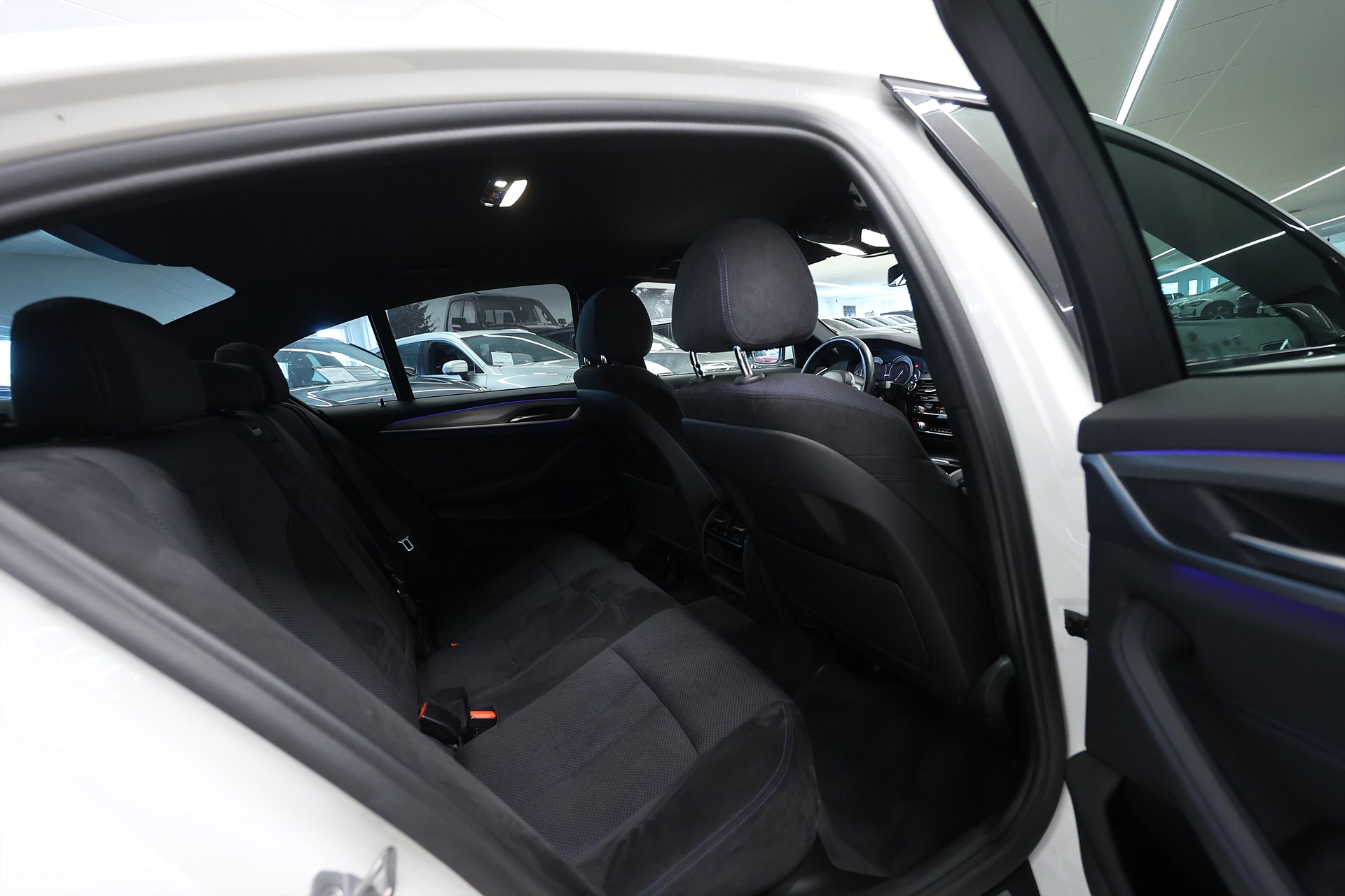 BMW 530e iPerformance 252hk M Sport HiFi B-kamera