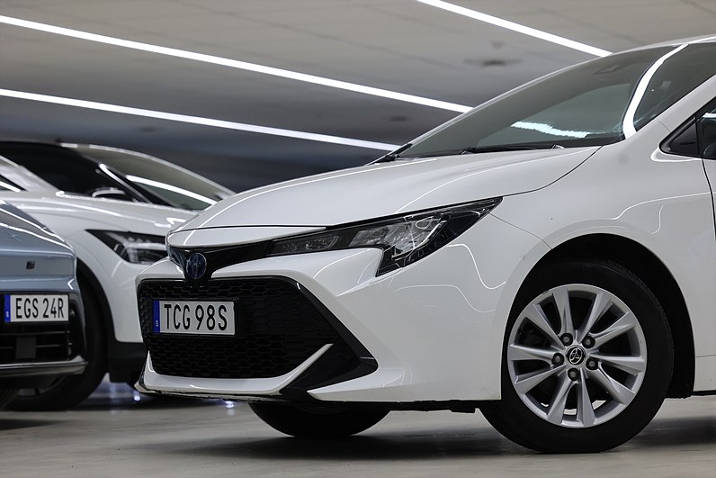 Toyota Corolla Hybrid 122hk *Hjulkampanj!* Active B-kamera