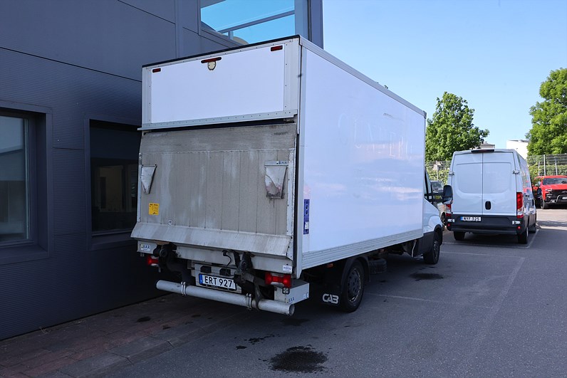 Iveco Daily 2.3 JTD 146hk Kylbil BG-Lyft Webasto LEASEBAR